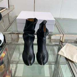 Picture of Maison Margiela Shoes Women _SKUfw145647272fw